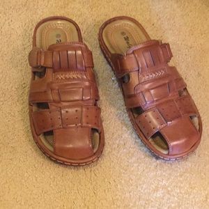 Men’s sandals